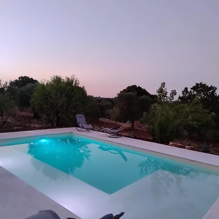 Trulli Con Piscina Privata Villa Ceglie Messapica
